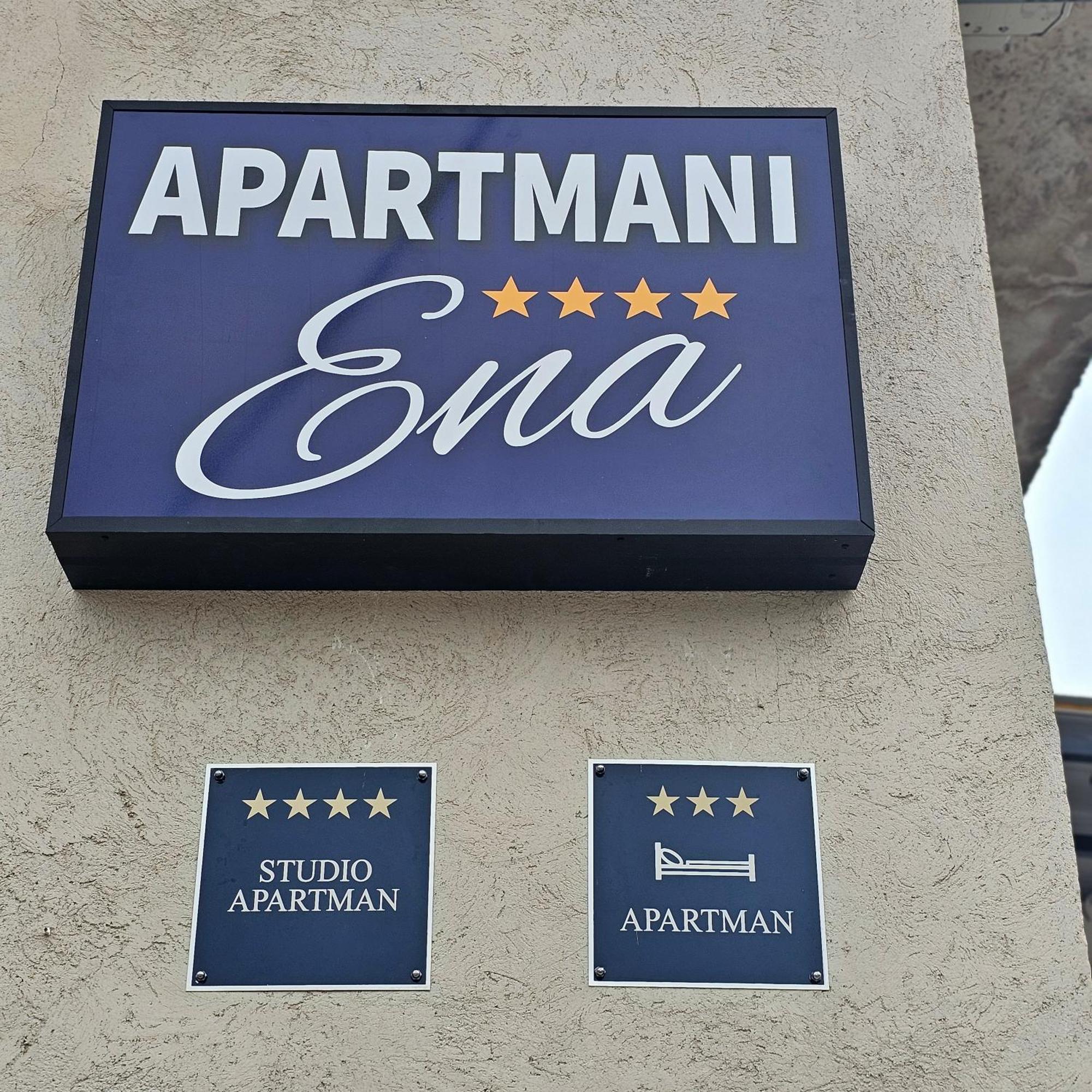דירות קארלובץ Ena1 & Ena2 -Big Free Parking מראה חיצוני תמונה